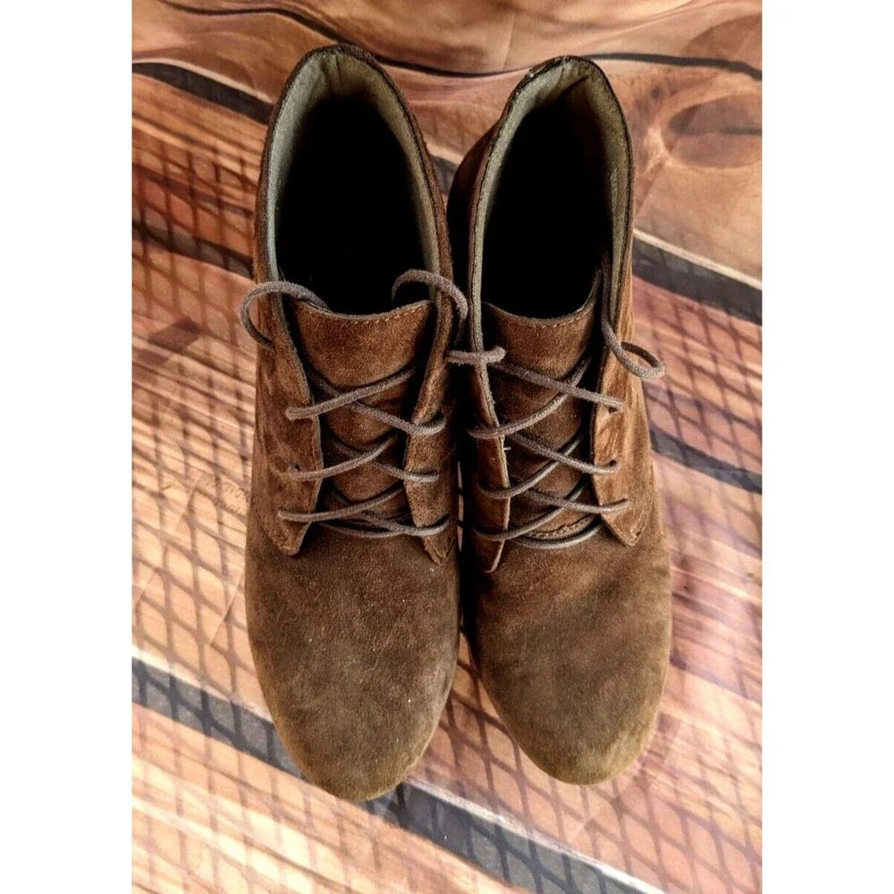 Clarks Brown Suede Wedge‎ Ankle Booties Sz 7.5 Boho Festival Hippie Prairie